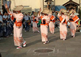 日本中元节，来源中国，由祭祖变成感恩